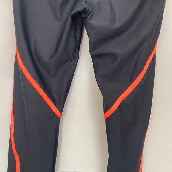 UNDER Armour Black & Orange Workout Running Heat Gear Compression Leggings Large - Picture 7 of 11